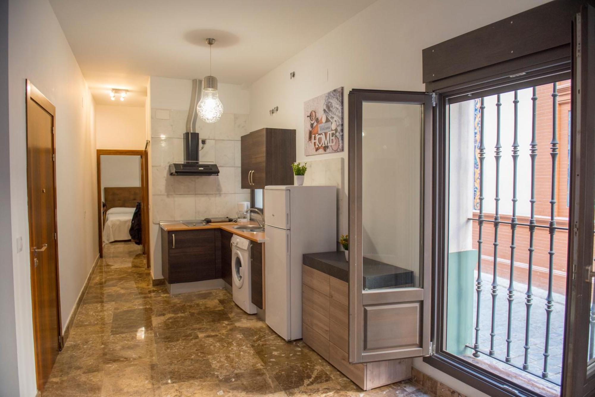 Apartamentos Luxury Puente De Triana Севилья Экстерьер фото